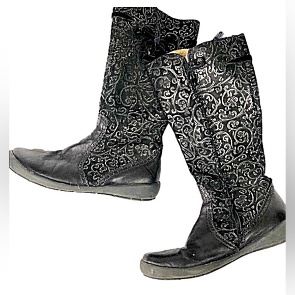 Naturino Shoes - NATURINO -Silver & Black Tall Soft Leather Boots 👢